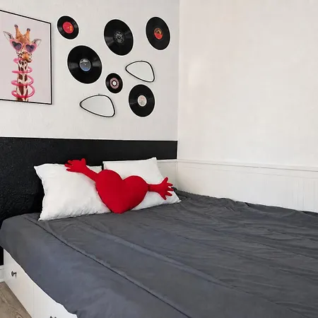 Апартаменты Little Mamma Centre-port Parking, Wi-fi, Linge & Menage Inclus *